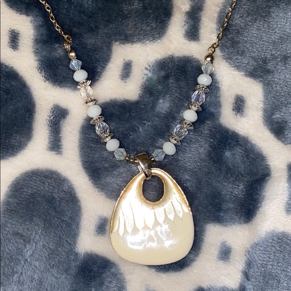 Necklace and Earring Set - White and Silver - Picture 2 of 4